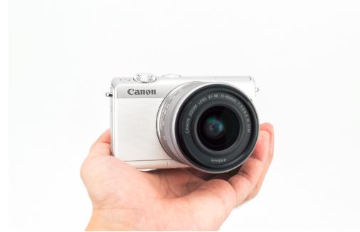 Canon EOS M100